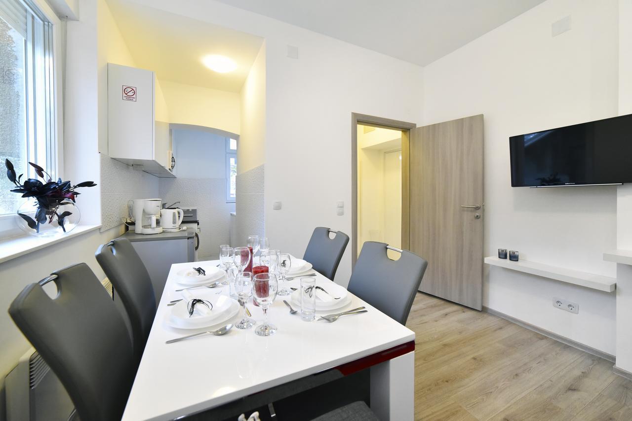 Apartment Sermazi Zagreb Buitenkant foto